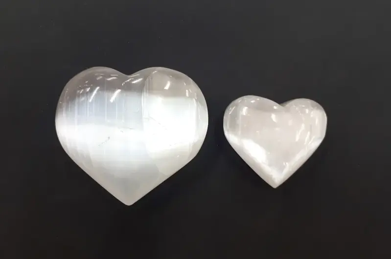 Selenit srdce malé